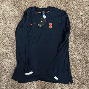 Men’s L Nike University of Illinois Fighting Illini On Field Navy Crew Pullover